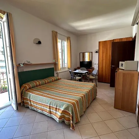 Palm Апарт-отель