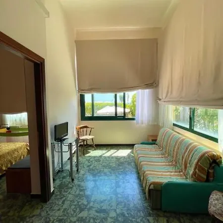 Palm Aparthotel 3*